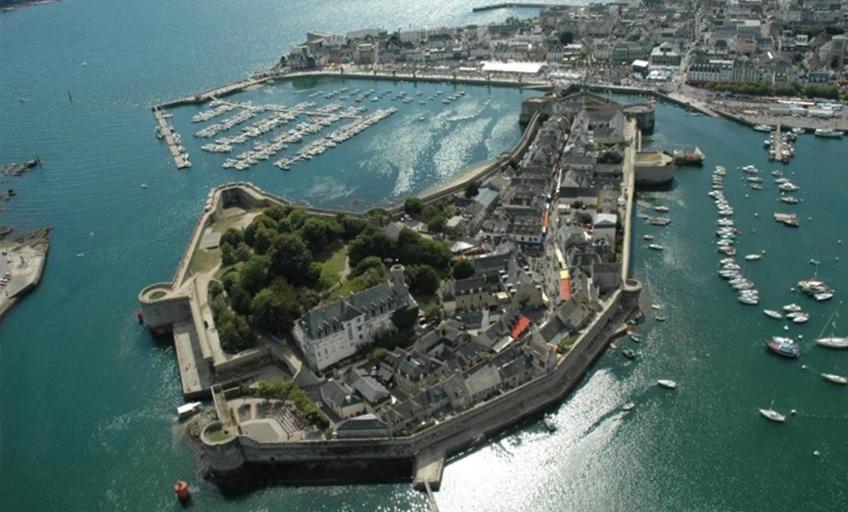 Appartement Calme Et Chaleureux Concarneau Bagian luar foto